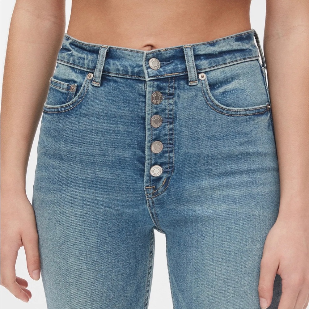 COPY - Gap Skinny High Rise 5-button